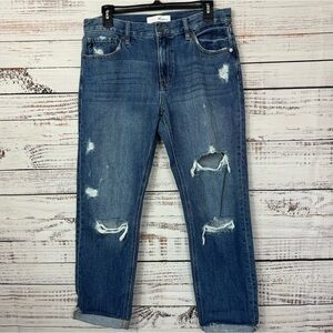 KanCan jeans ripped cuffed boyfriend size 9 stretchy causal jeans